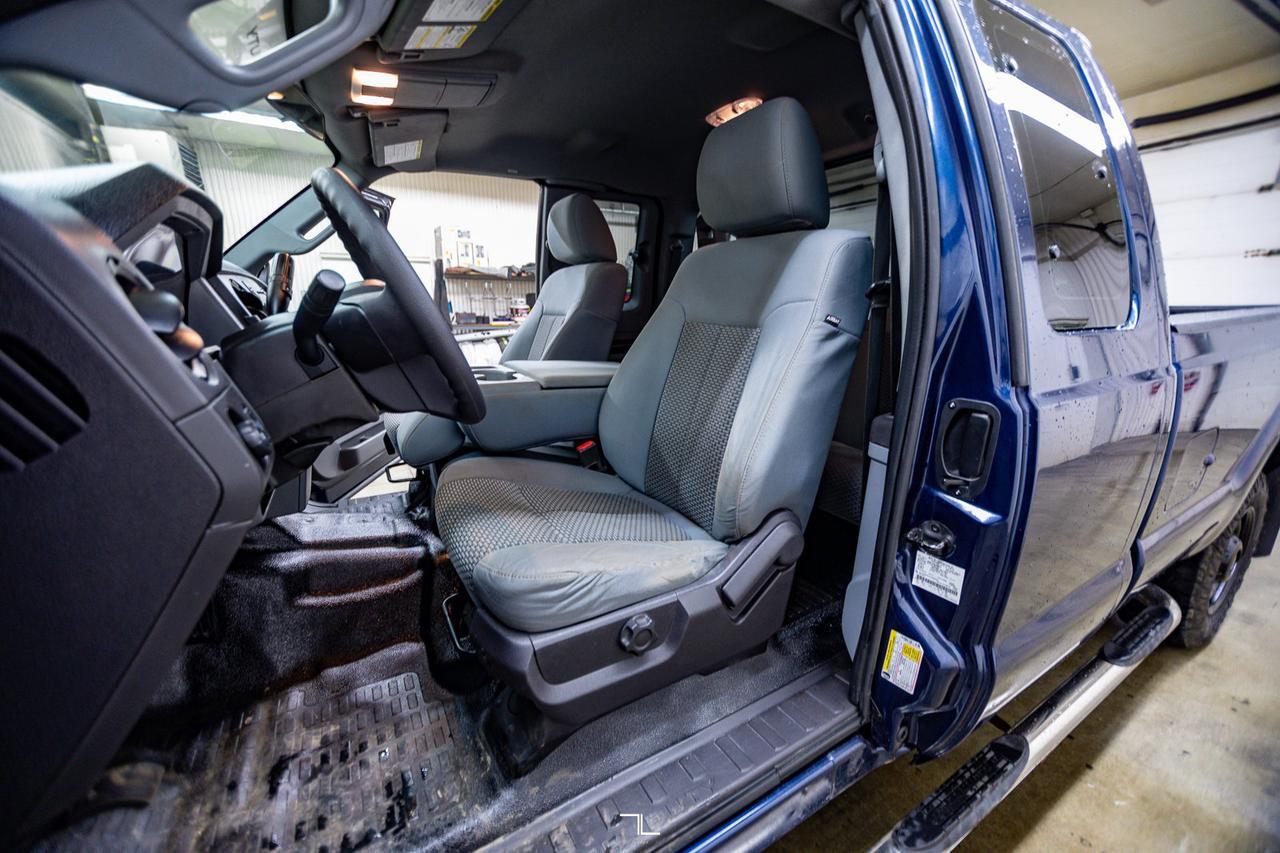 2015 Ford F-250 4x4 Super Cab XL Longbox Red Deer AB