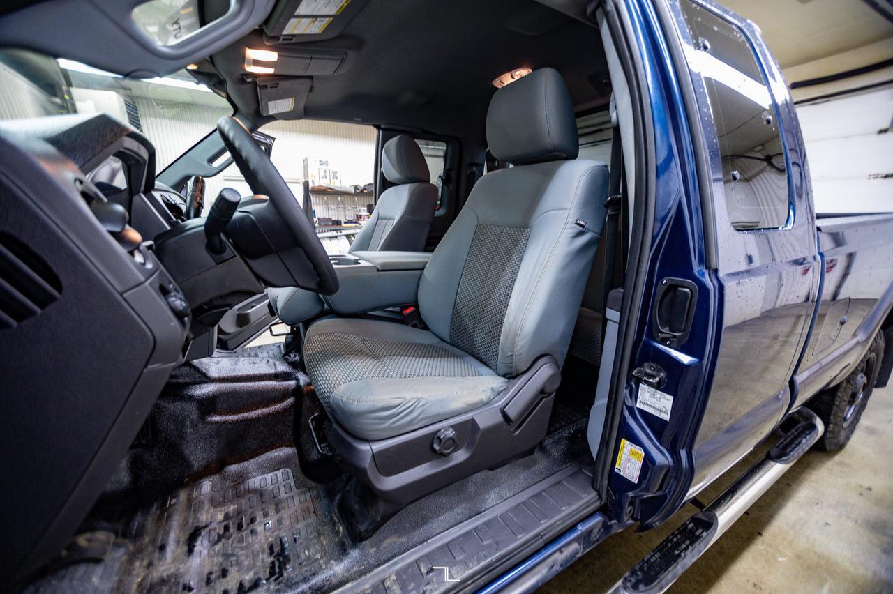 2015 Ford F-250 4x4 Super Cab XL Longbox Red Deer AB