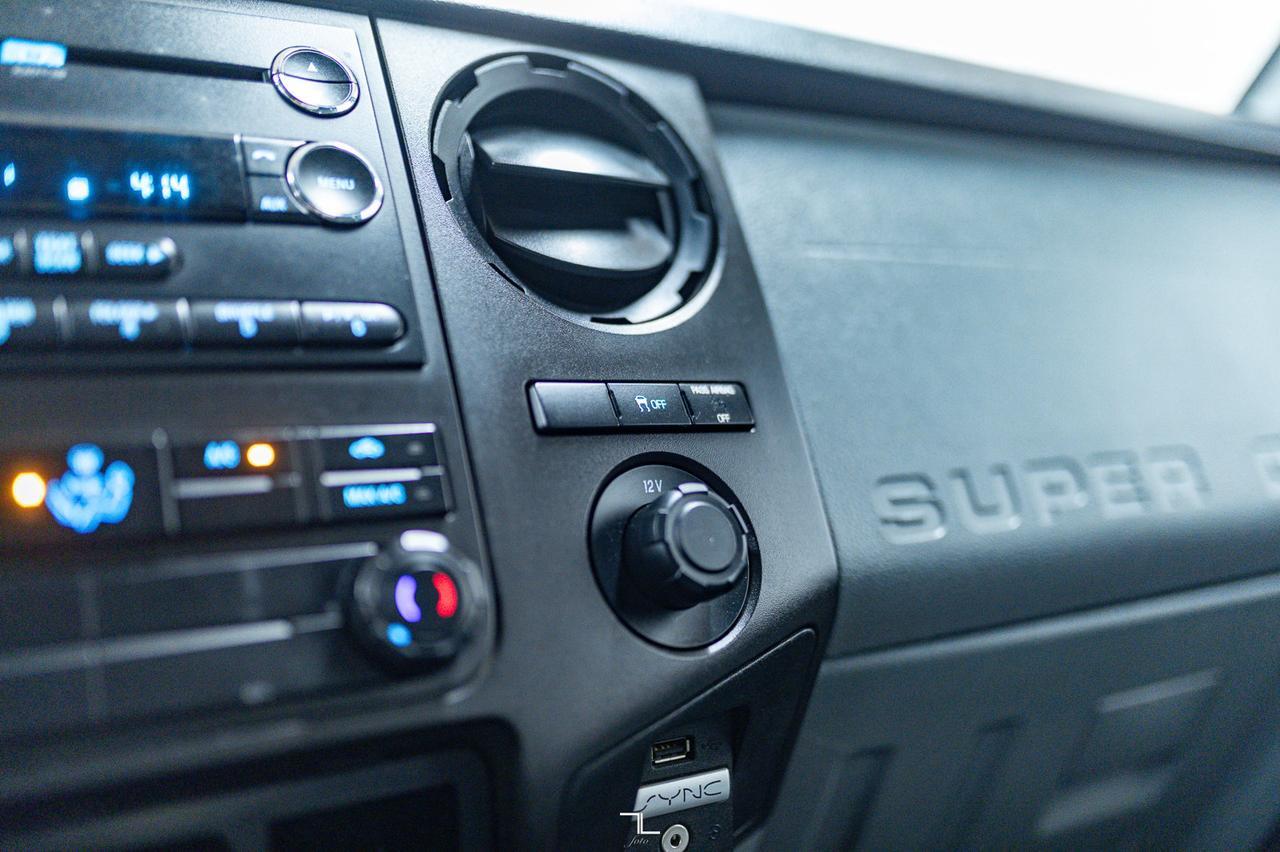 2015 Ford F-250 4x4 Super Cab XL Longbox Red Deer AB