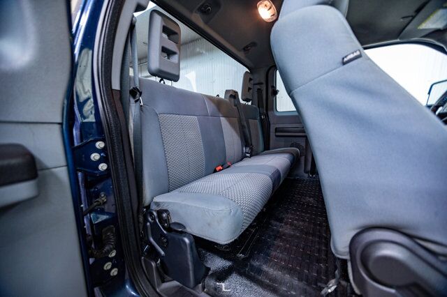 2015 Ford F-250 4x4 Super Cab XL Longbox Red Deer AB