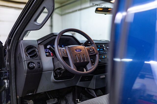 2015 Ford F-250 4x4 Super Cab XL Longbox Red Deer AB