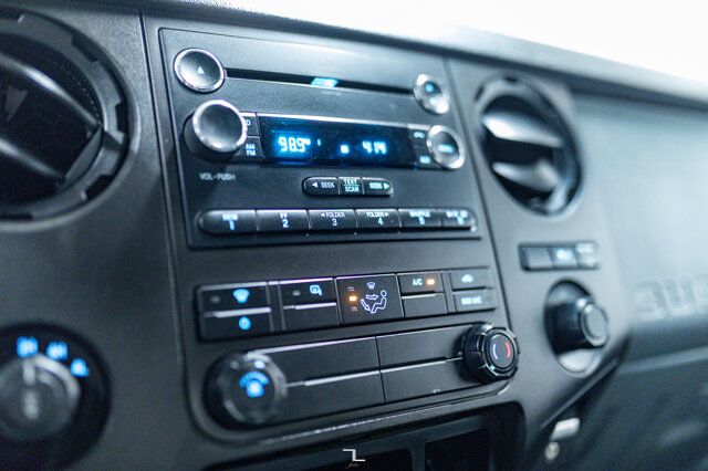 2015 Ford F-250 4x4 Super Cab XL Longbox Red Deer AB