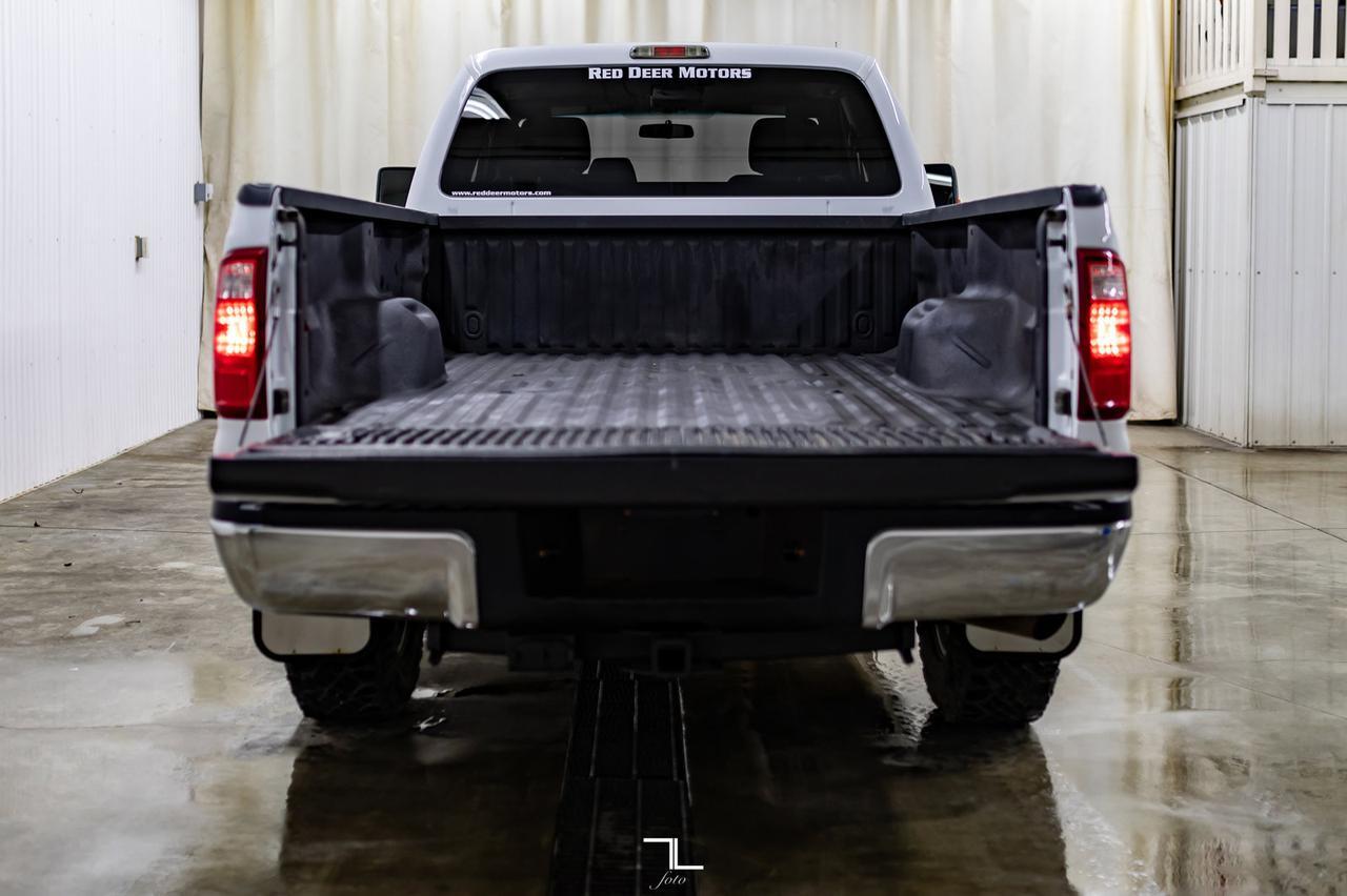 2015 Ford F-250 4x4 Super Cab XLT FX4 Longbox Red Deer AB