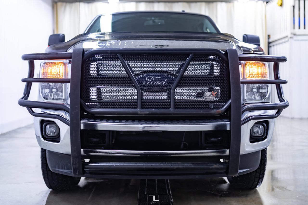 2015 Ford F-250 4x4 Super Cab XLT Longbox BCam Red Deer AB