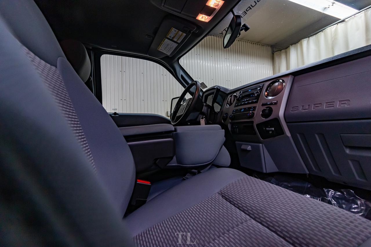 2015 Ford F-250 4x4 Super Cab XLT Longbox BCam Red Deer AB