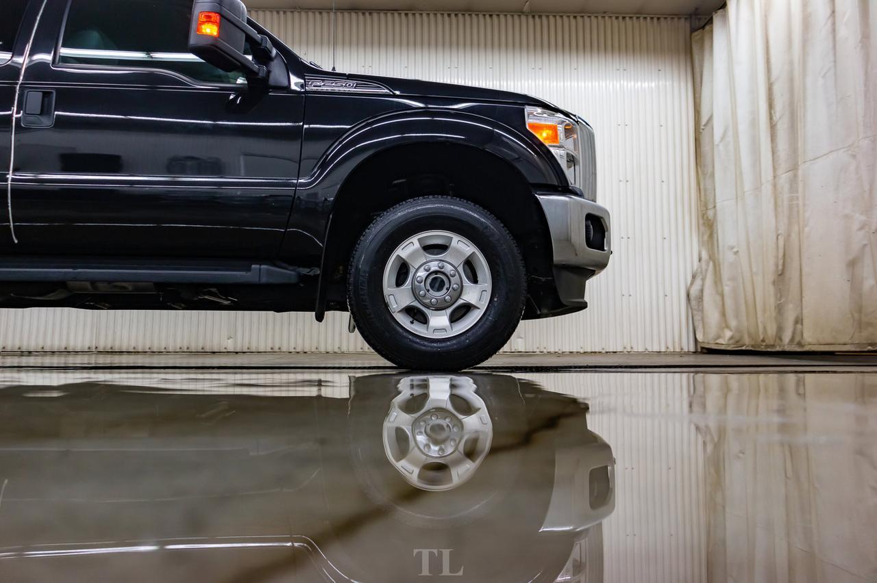 2015 Ford F-250 4x4 Super Cab XLT Longbox BCam Red Deer AB