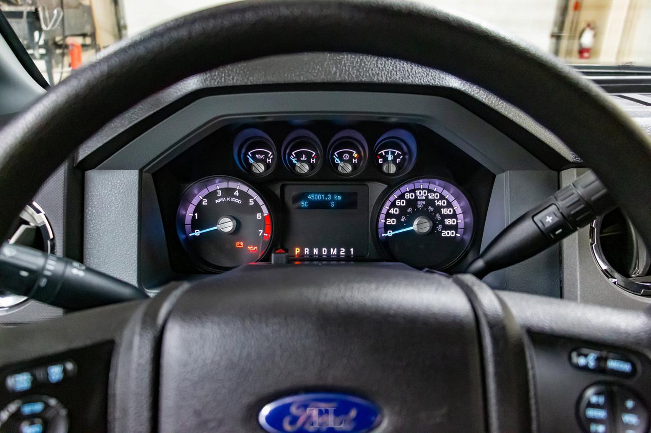 2015 Ford F-250 4x4 Super Cab XLT Longbox BCam Red Deer AB