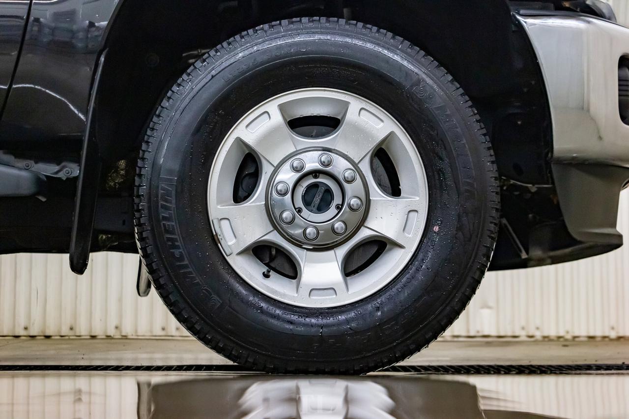 2015 Ford F-250 4x4 Super Cab XLT Longbox BCam Red Deer AB