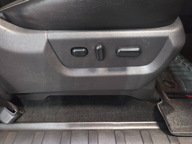 2015 Ford F-250 Lariat 4WD 6.7L Diesel GPS Camera 20in Wheels 35in Tires FREE WARRANTY Arlington TX