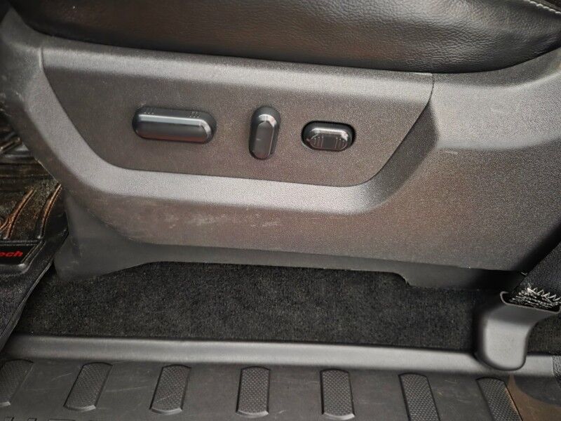 2015 Ford F-250 Lariat 4WD 6.7L Diesel GPS Camera 20in Wheels 35in Tires FREE WARRANTY Arlington TX