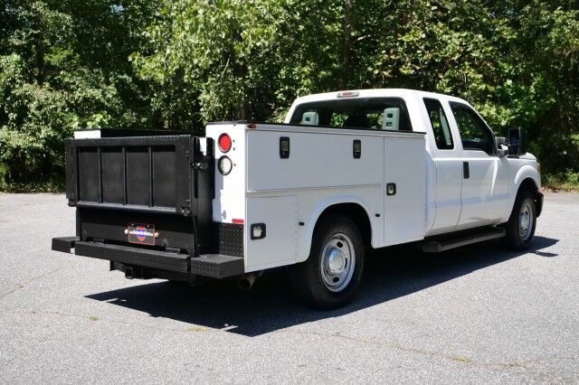 2015 Ford F-250SD XL / 6.2L V8 / Knapheide Service Body / Power Liftgate! High Point NC