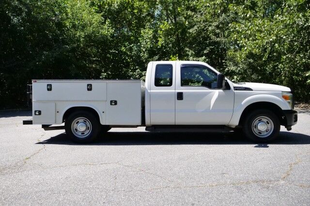 2015 Ford F-250SD XL / 6.2L V8 / Knapheide Service Body / Power Liftgate! High Point NC