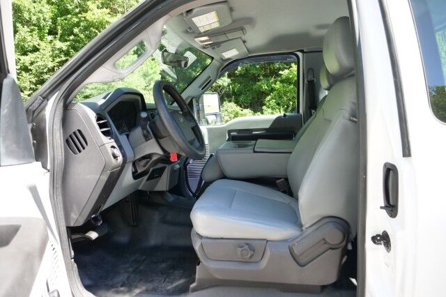 2015 Ford F-250SD XL / 6.2L V8 / Knapheide Service Body / Power Liftgate! High Point NC
