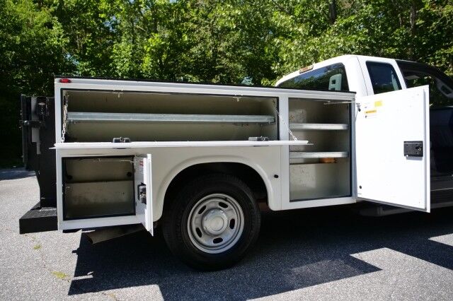 2015 Ford F-250SD XL / 6.2L V8 / Knapheide Service Body / Power Liftgate! High Point NC