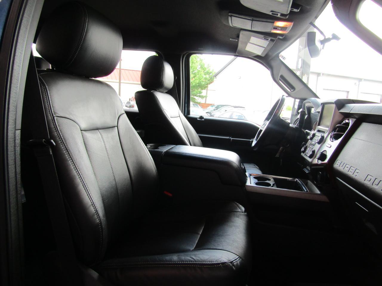 2015 Ford F-350 4WD Crew Cab 156 Lariat Grand Prairie TX