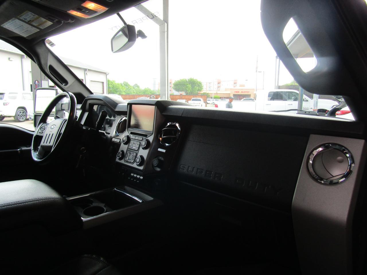 2015 Ford F-350 4WD Crew Cab 156 Lariat Grand Prairie TX