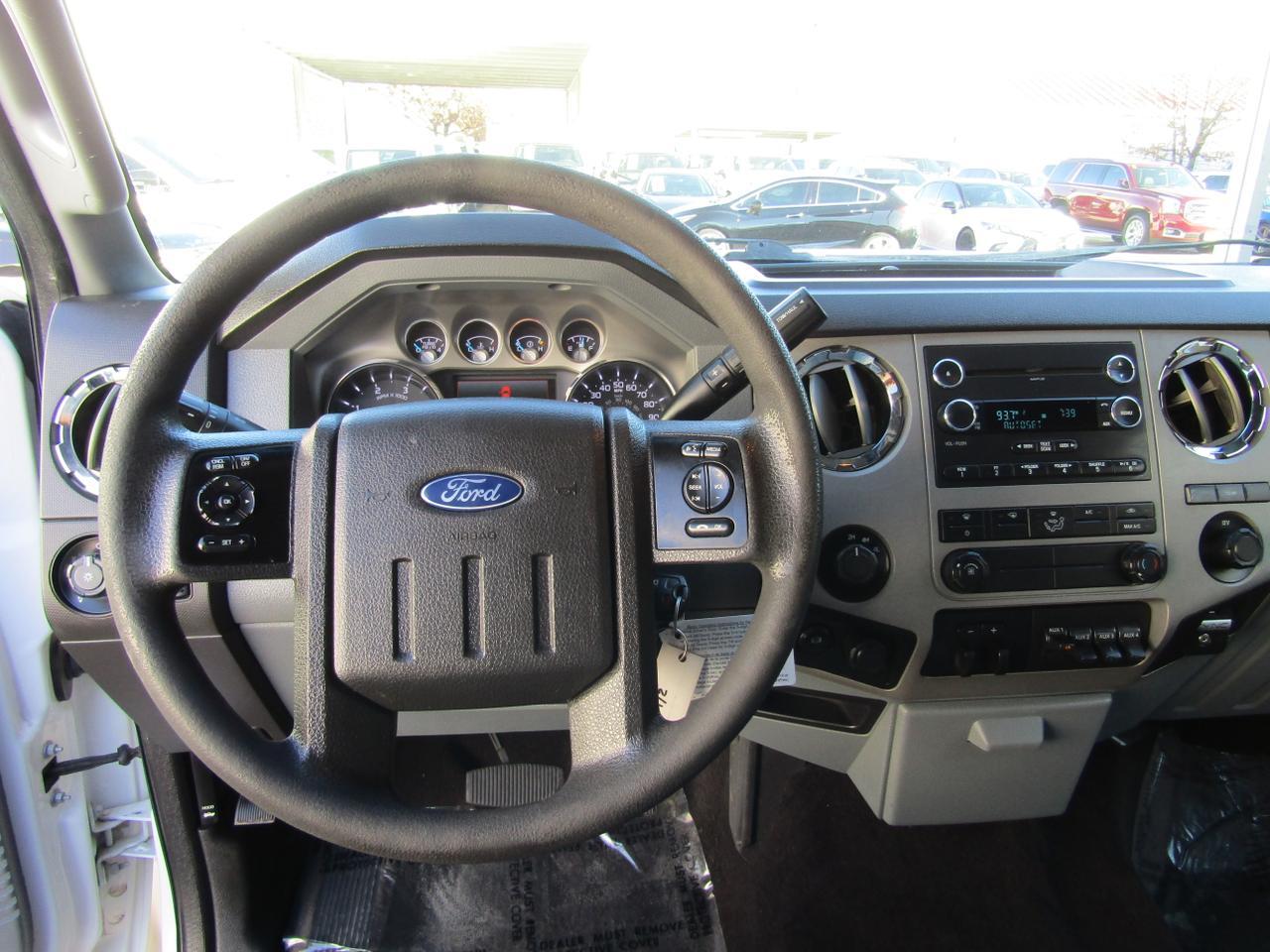 2015 Ford F-350 4WD Crew Cab 172 XLT Grand Prairie TX