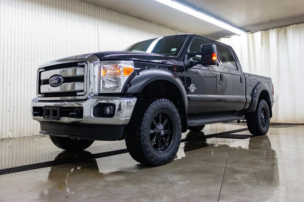 2015 Ford F-350 4x4 Crew Cab Lariat Diesel Leather Roof Nav Red Deer AB