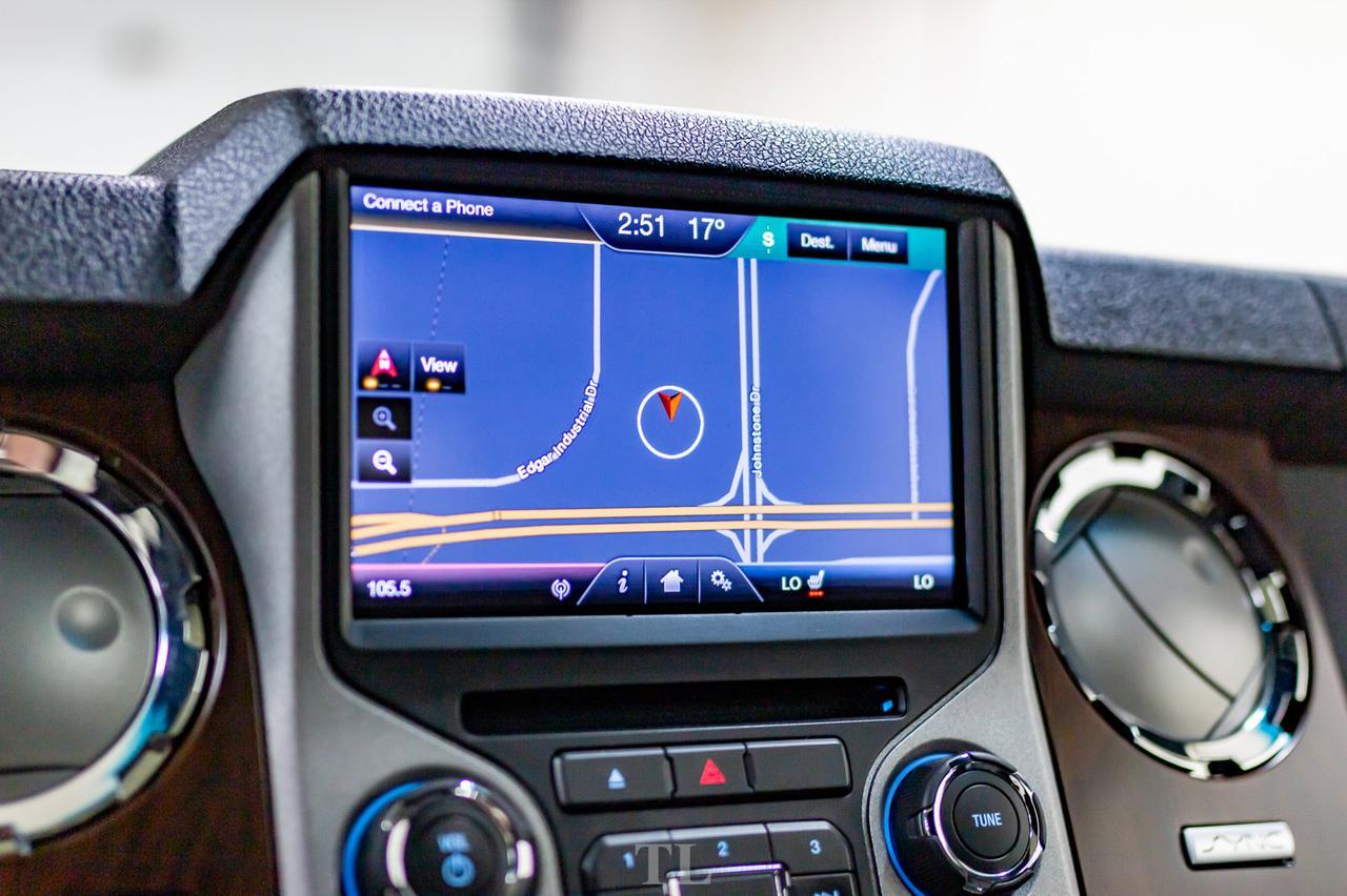 2015 Ford F-350 4x4 Crew Cab Lariat Diesel Leather Roof Nav Red Deer AB