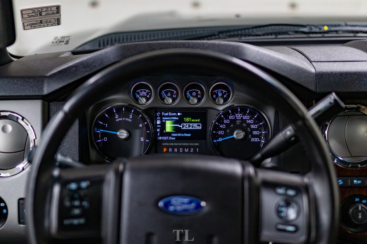 2015 Ford F-350 4x4 Crew Cab Lariat Diesel Leather Roof Nav Red Deer AB