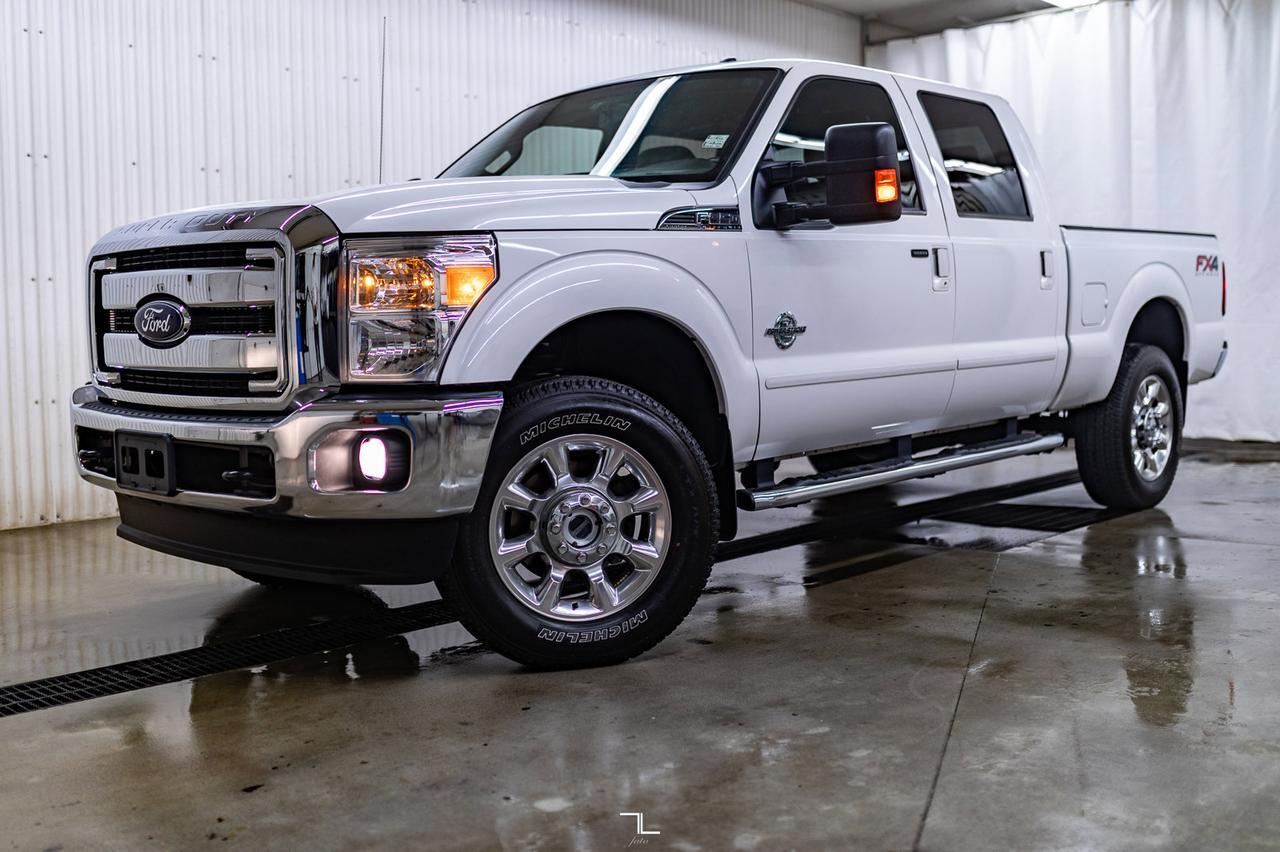 2015 Ford F-350 4x4 Crew Cab Lariat FX4 Diesel Leather Roof Nav BCam Red Deer AB