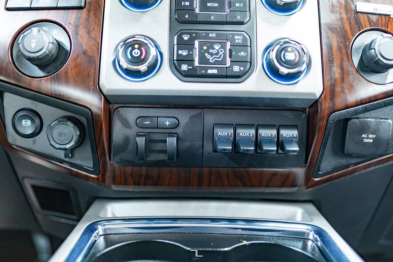 2015 Ford F-350 4x4 Crew Cab Lariat FX4 Diesel Leather Roof Nav BCam Red Deer AB