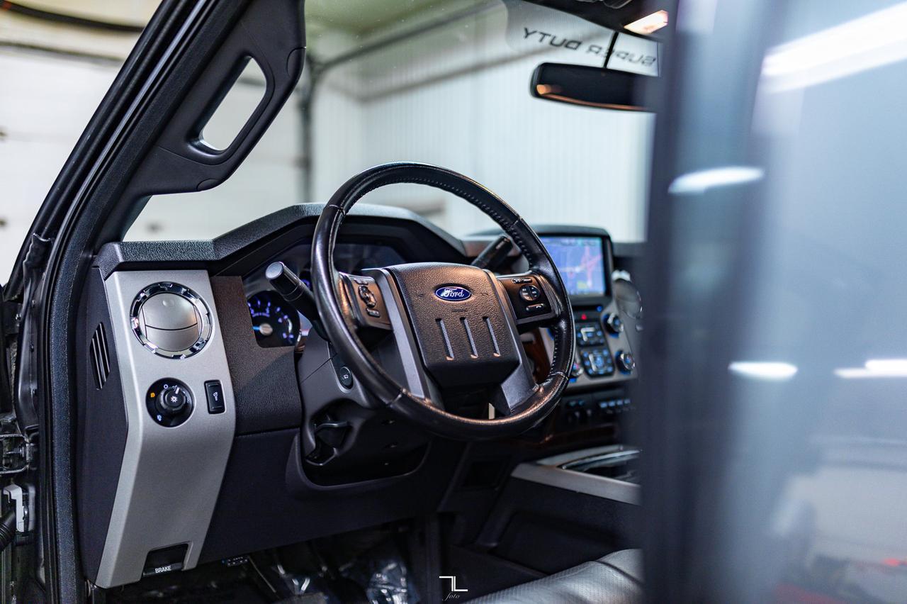 2015 Ford F-350 4x4 Crew Cab Lariat FX4 Diesel Leather Roof Nav Red Deer AB