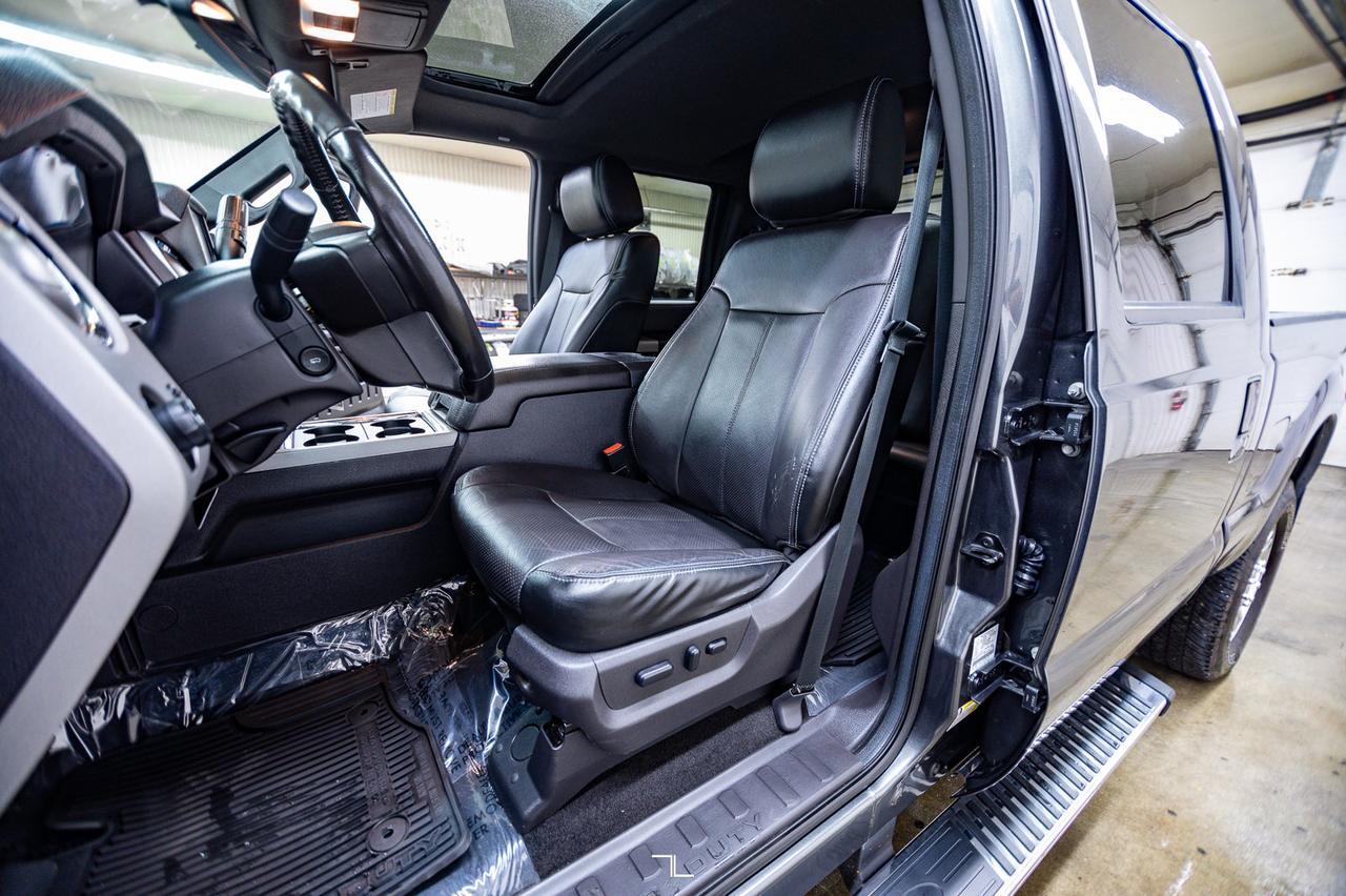 2015 Ford F-350 4x4 Crew Cab Lariat FX4 Diesel Leather Roof Nav Red Deer AB