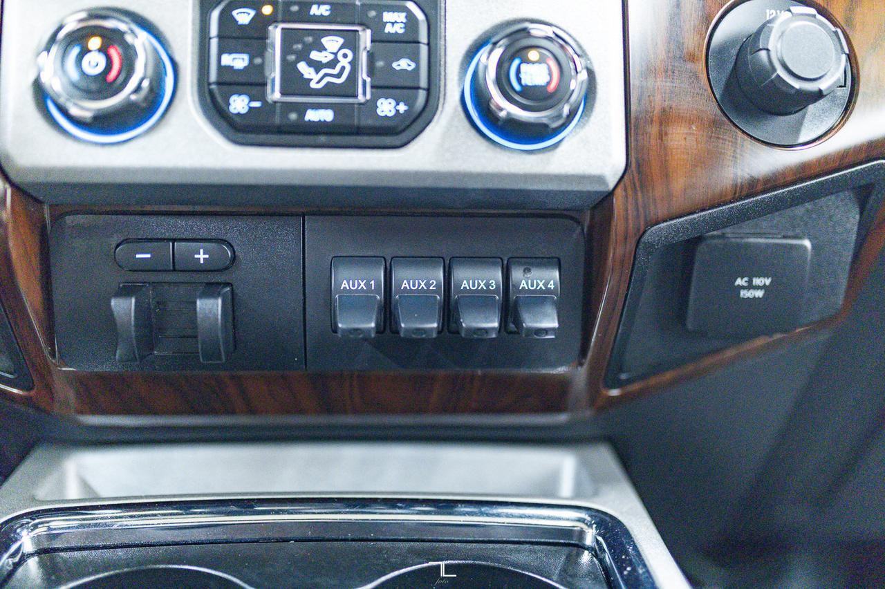 2015 Ford F-350 4x4 Crew Cab Lariat FX4 Diesel Leather Roof Nav Red Deer AB