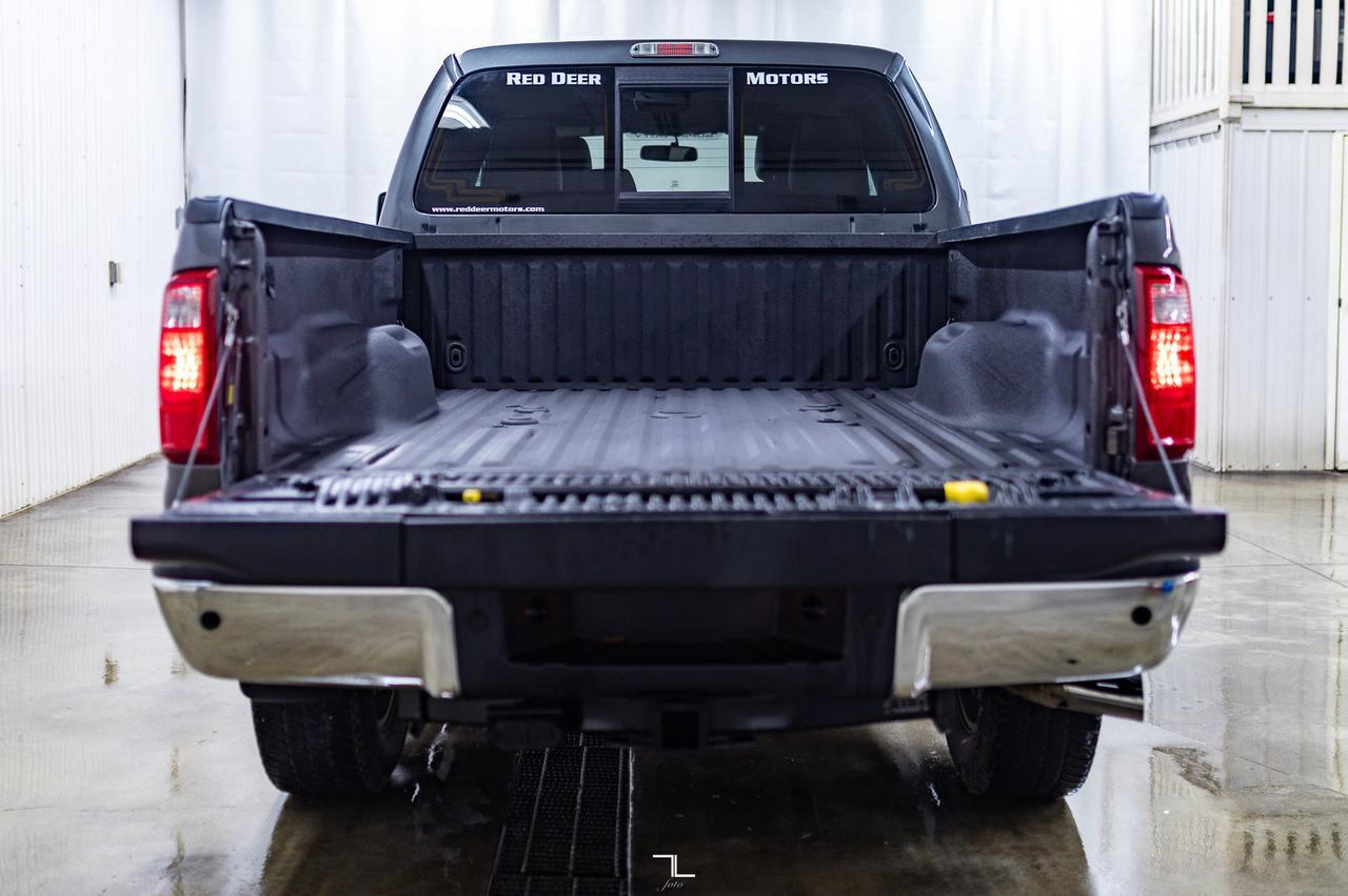 2015 Ford F-350 4x4 Crew Cab Lariat FX4 Diesel Leather Roof Nav Red Deer AB