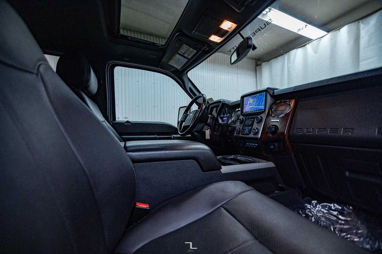 2015 Ford F-350 4x4 Crew Cab Lariat FX4 Diesel Leather Roof Nav Red Deer AB