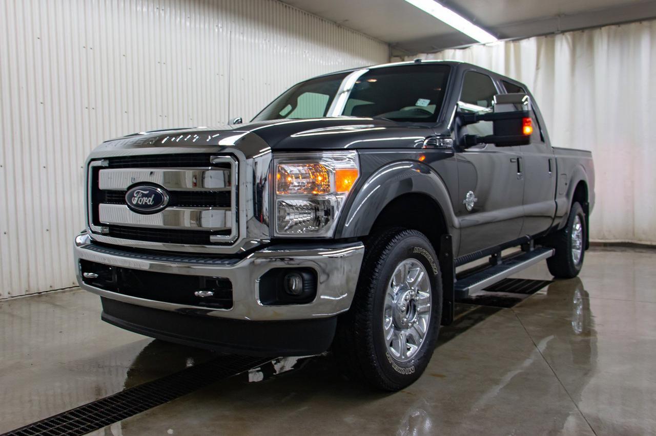 2015 Ford F-350 4x4 Crew Cab Lariat FX4 Diesel Leather Roof Nav Red Deer AB