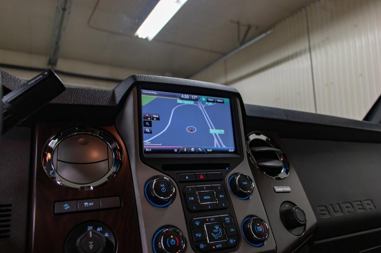 2015 Ford F-350 4x4 Crew Cab Lariat FX4 Diesel Leather Roof Nav Red Deer AB