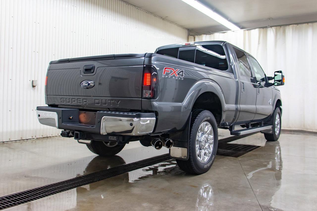 2015 Ford F-350 4x4 Crew Cab Lariat FX4 Diesel Leather Roof Nav Red Deer AB