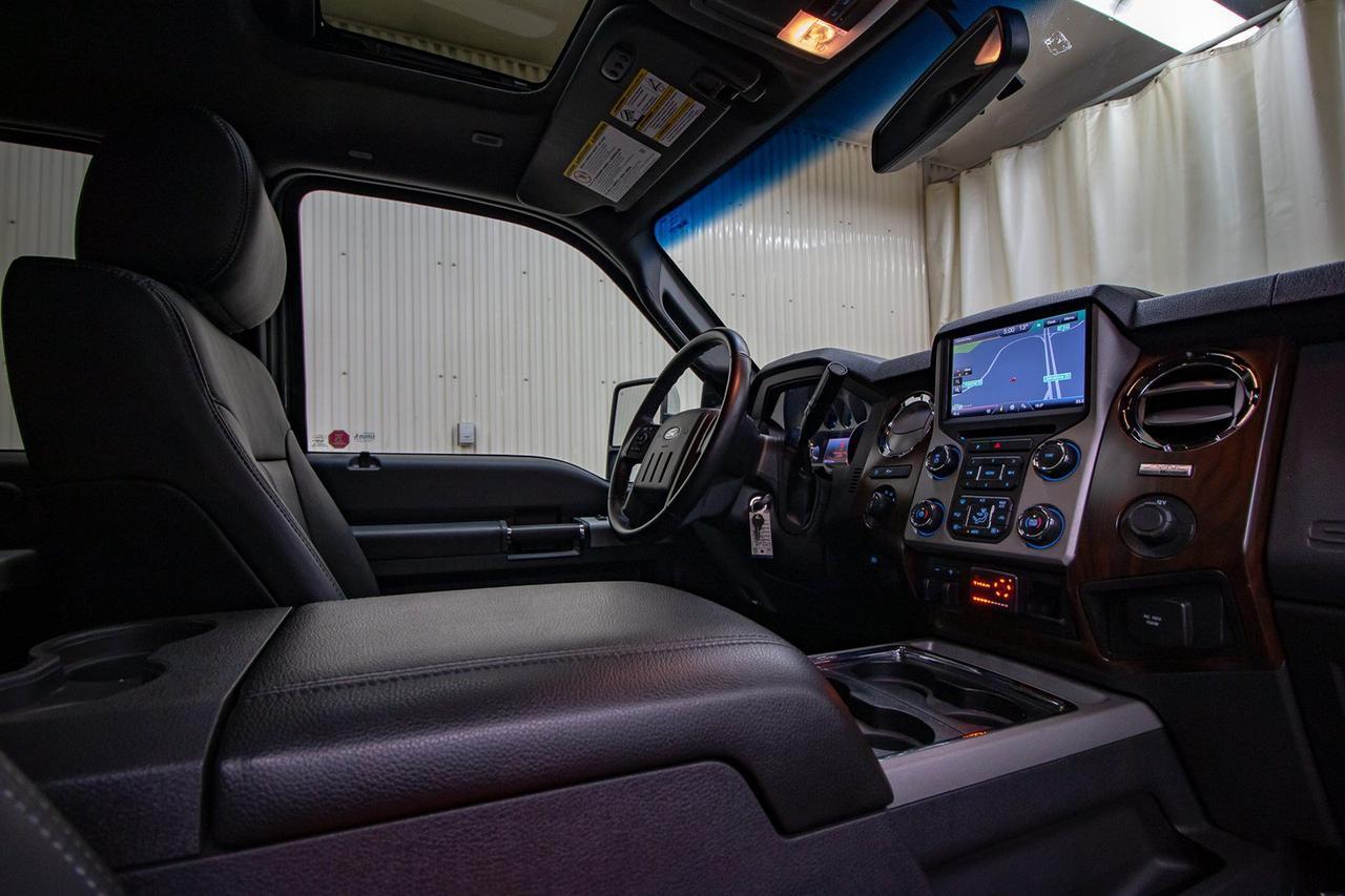 2015 Ford F-350 4x4 Crew Cab Lariat FX4 Diesel Leather Roof Nav Red Deer AB