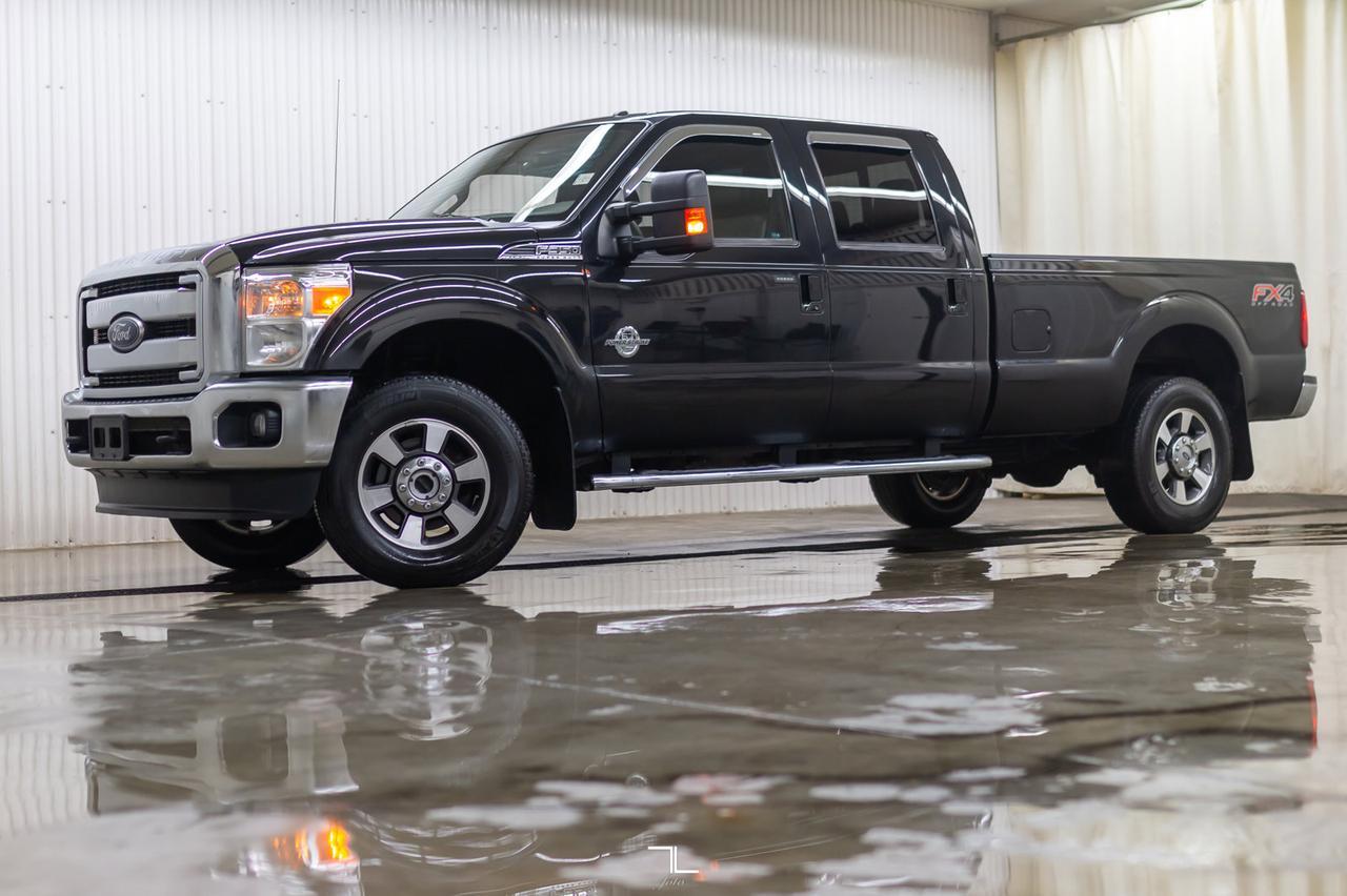 2015 Ford F-350 4x4 Crew Cab Lariat Longbox Leather Roof Nav BCam Red Deer AB