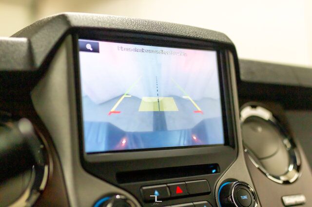 2015 Ford F-350 4x4 Crew Cab Lariat Longbox Leather Roof Nav BCam Red Deer AB