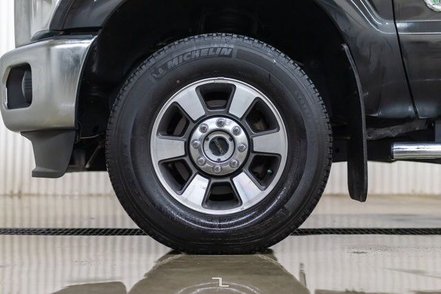 2015 Ford F-350 4x4 Crew Cab Lariat Longbox Leather Roof Nav BCam Red Deer AB