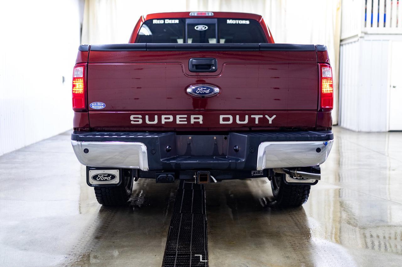 2015 Ford F-350 4x4 Crew Cab Lariat Ultimate Diesel Leather Roof Nav Red Deer AB