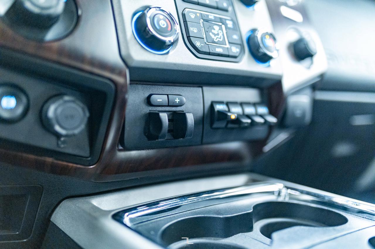 2015 Ford F-350 4x4 Crew Cab Lariat Ultimate Diesel Leather Roof Nav Red Deer AB