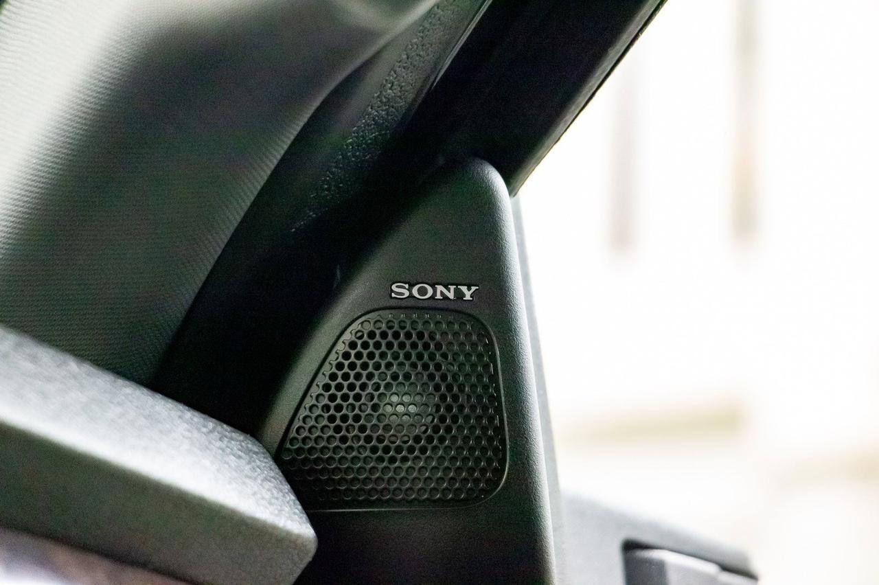 2015 Ford F-350 4x4 Crew Cab Platinum Diesel Leather Roof Nav Red Deer AB