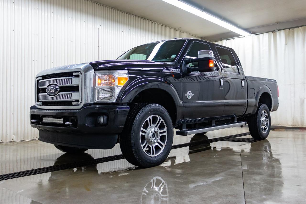 2015 Ford F-350 4x4 Crew Cab Platinum Diesel Leather Roof Nav Red Deer AB
