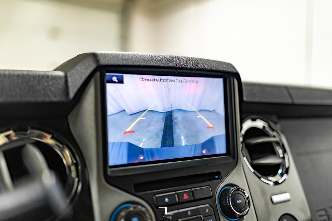 2015 Ford F-350 4x4 Crew Cab Platinum Dually Diesel Leather Roof Nav Red Deer AB