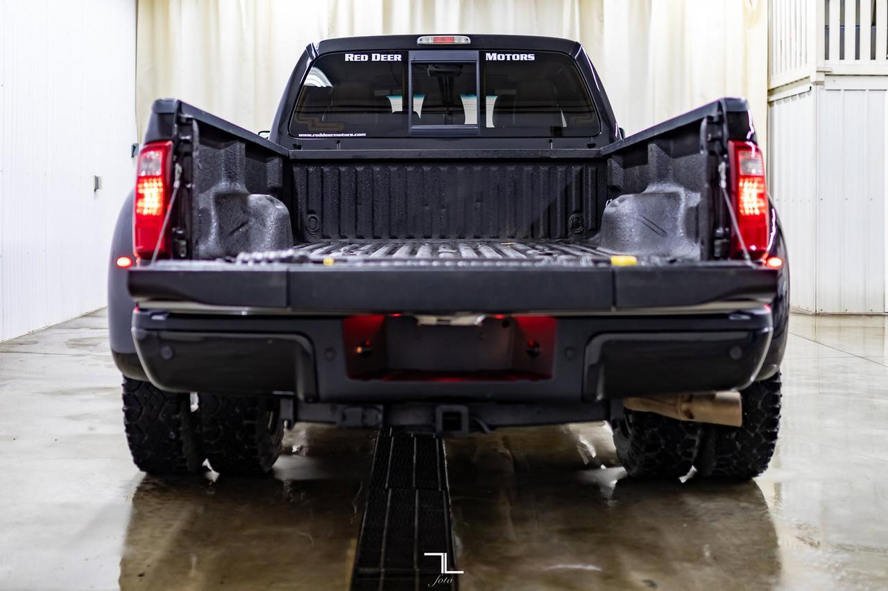 2015 Ford F-350 4x4 Crew Cab Platinum Dually Diesel Leather Roof Nav Red Deer AB