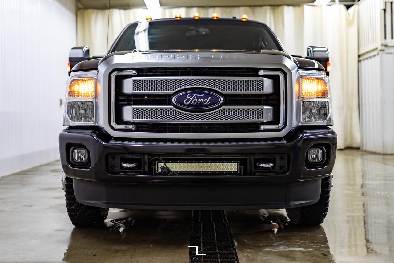 2015 Ford F-350 4x4 Crew Cab Platinum Dually Diesel Leather Roof Nav Red Deer AB