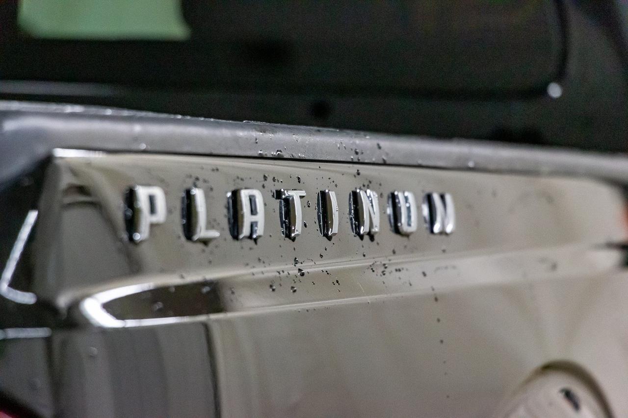 2015 Ford F-350 4x4 Crew Cab Platinum Red Deer AB