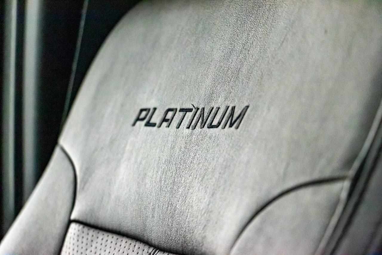 2015 Ford F-350 4x4 Crew Cab Platinum Red Deer AB