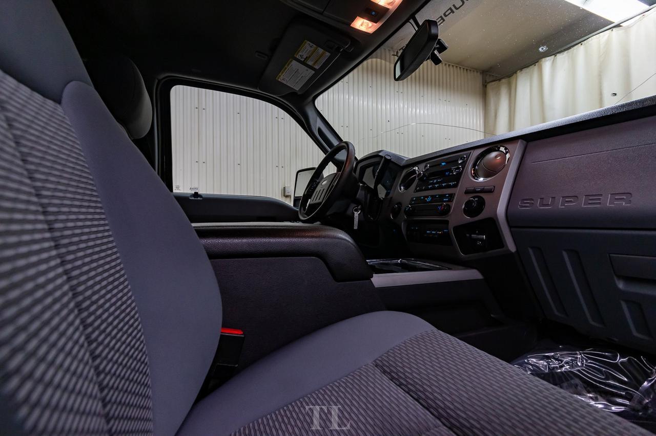 2015 Ford F-350 4x4 Crew Cab XLT FX4 Dually Diesel BCam Red Deer AB