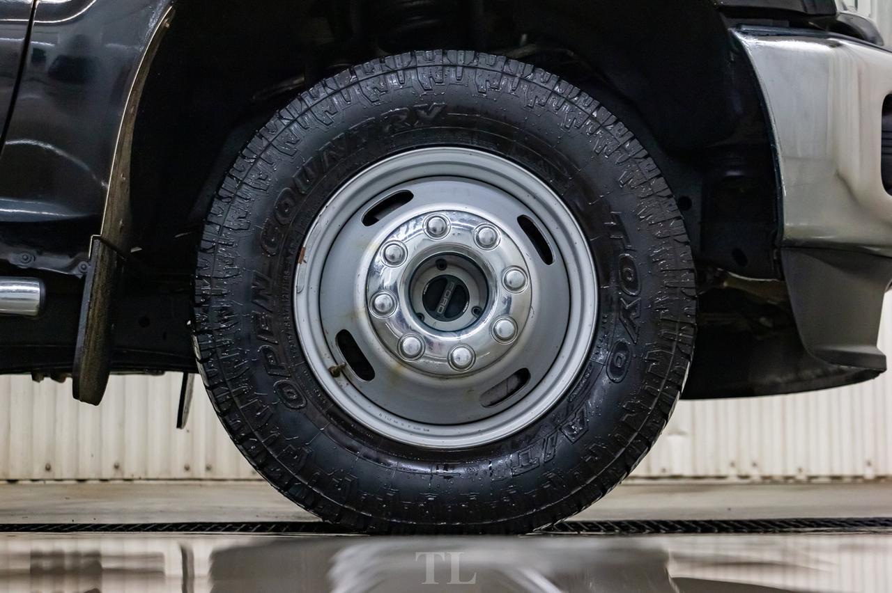 2015 Ford F-350 4x4 Crew Cab XLT FX4 Dually Diesel BCam Red Deer AB