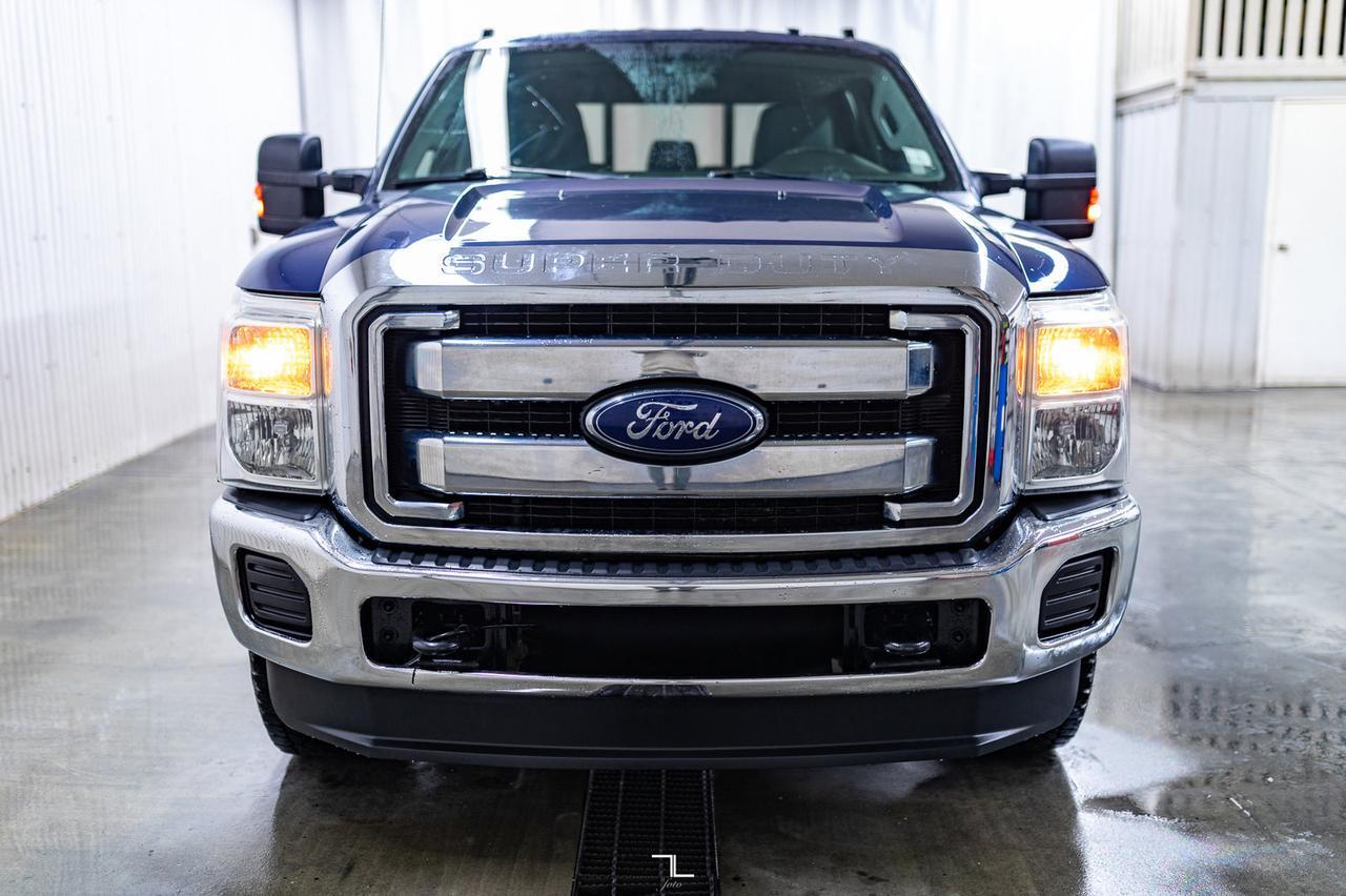 2015 Ford F-350 4x4 Crew Cab XLT Flat Deck Diesel Red Deer AB